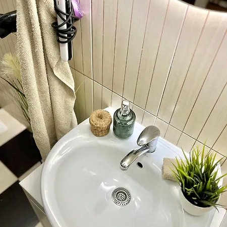 Apartment Urban Jungle Old Town Air Conditioned