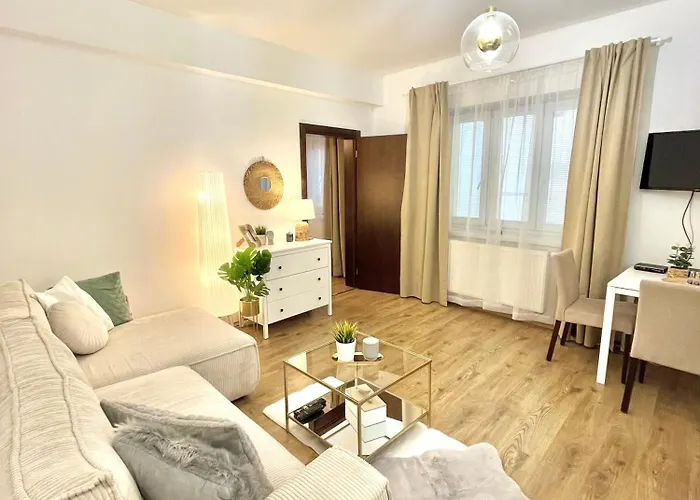 Urban Jungle Old Town Air Conditioned Appartement